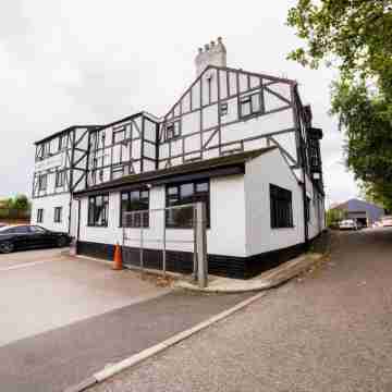 OYO the Royal Hotel Hotel Exterior