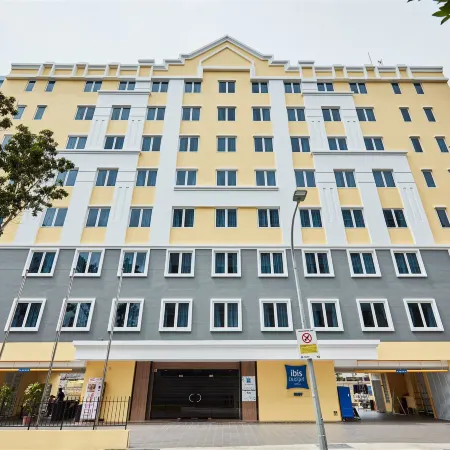 ibis budget Singapore Ruby Отели рядом с достопримечательностью «Торговый центр Joo Chiat Complex»