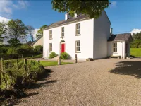 Abhainn Ri Farmhouse Hotels near Treetop Walk & Viewing Tower entrance