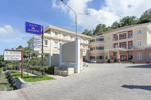 Hotel Villa Emitta - parking