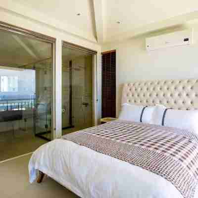 Navy Hill Resort Rooms