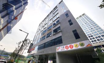 호텔 야자 위례점 썸네일