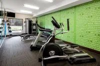 La Quinta Inn & Suites by Wyndham LaGrange / I-85 - Gym