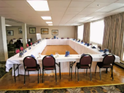 迪亞克科貝斯特韋斯特酒店及會議中心 科迪亞克島酒店