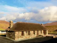 Glenn Cottage Hotels near Talisker Distillery