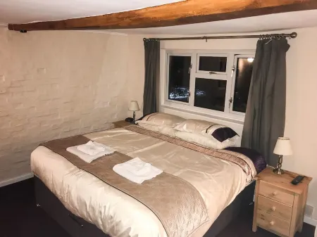 The Pear Tree Inn Отели в г. Little Tew