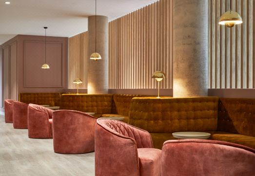 4. 더 콜렉티브 카..