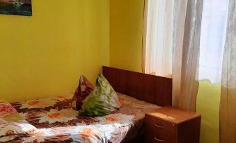 Hostel Avrora