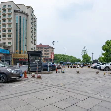 Bedom Apartment (Hengdian Nanjiang No. 1 Branch)
