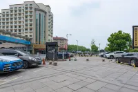 Bedom Apartment (Hengdian Nanjiang No. 1 Branch) - parking