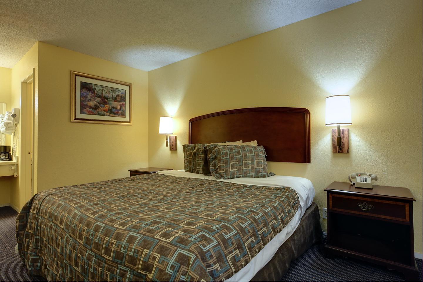 Americas Best Value Inn Comanche