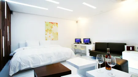 Antives Hotel