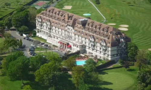 Hôtel Barrière l'Hôtel du Golf