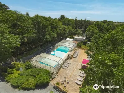 Camping le Paradis Hotels near Boulangerie et Patisserie SORIN