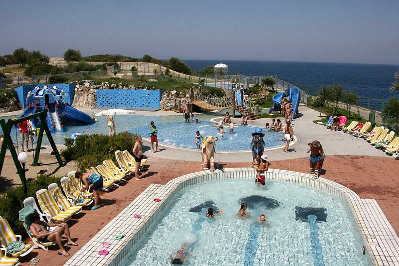 Marina Hotel & Suites Kusadasi