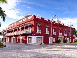 GHL Collection Armería Real Hotel