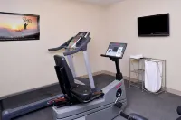 Cottonwood Inn and Conference Center - С тренажерным залом