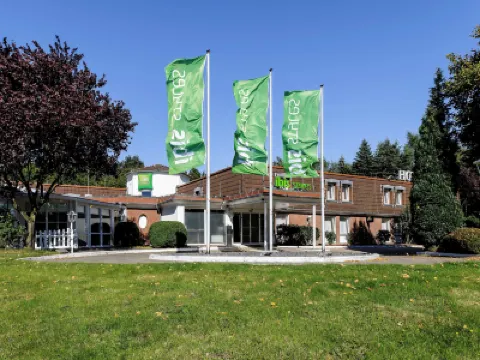 黑爾滕城堡公園酒店 鄰近Ehem. Zeche Ewald, Schacht 7的酒店