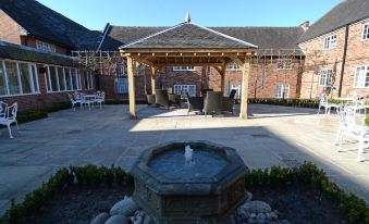 Manor House Hotel & Spa, Alsager
