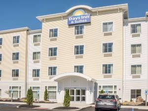 Days Inn by Wyndham Cadiz