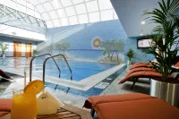 Ayla Hotel - Pools