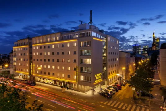 Flemings Hotel Frankfurt Main-Riverside Отели рядом с достопримечательностью «Цайль»