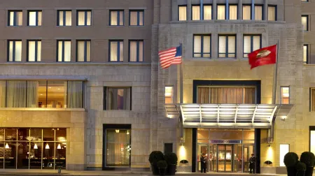 Mandarin Oriental Boston Отели рядом с достопримечательностью «African Meeting House»