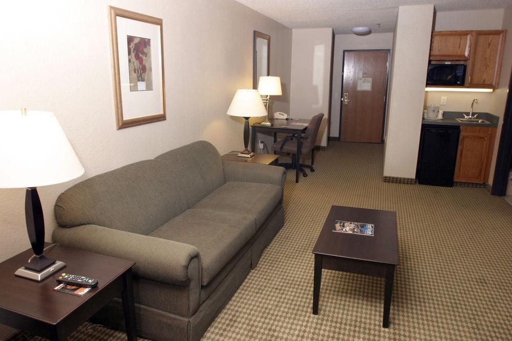 Holiday Inn Express Hotel & Suites Fort Worth Southwest I-20, an Ihg Hotel