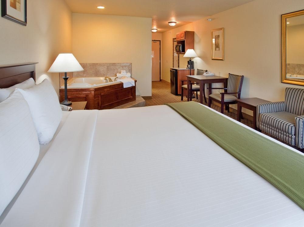 Holiday Inn Express Hotel & Suites El Dorado, an Ihg Hotel