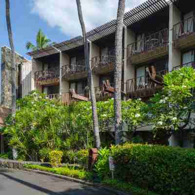 Hampton Inn by Hilton Kailua-Kona Bay Hotel Exterior