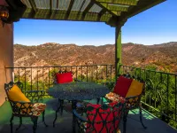 Topanga Canyon Inn Bed and Breakfast Hotels in Topanga