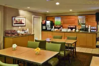 La Quinta Inn by Wyndham Birmingham - Inverness - Morgenmad