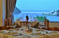 The Estuary Hotel & Spa Hotels in Mngungundlovu