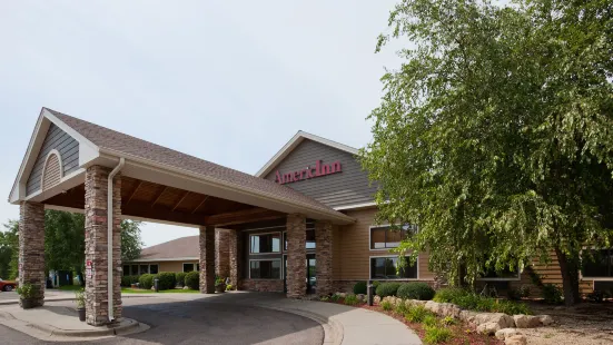 AmericInn by Wyndham Shakopee Near Canterbury Park