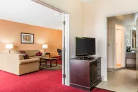 Comfort Inn & Suites Lincoln I-20 Hotels in Pell City