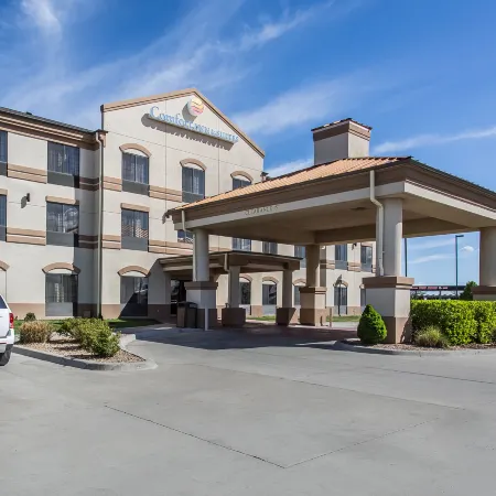 Quality Inn & Suites