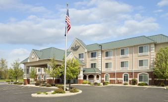 Country Inn & Suites by Radisson, Michigan City, IN