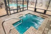 Comfort Suites Marshall - 2-Star