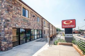 Days Inn by Wyndham Jersey City / NYC Area