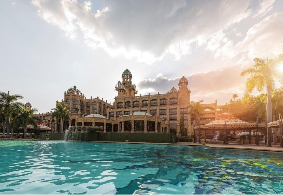 århundrede håndbevægelse Cataract The Palace of the Lost City at Sun City Resort-Sun City Updated 2023 Room  Price-Reviews & Deals | Trip.com