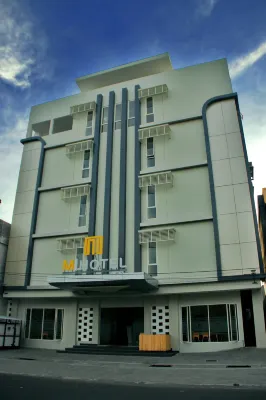 M Hotel Hotels in Cakranegara