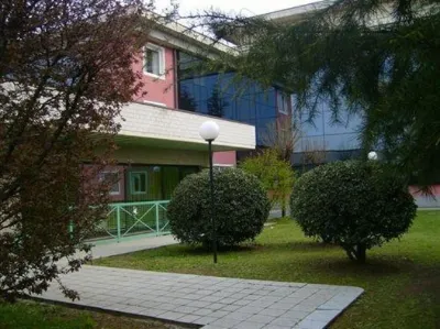 Art & Hotel Treviolo Hotels in Mozzo