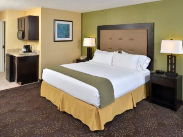 Holiday Inn Express Hotel & Suites Charlotte, an Ihg Hotel