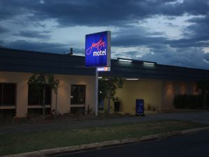 Junction Motel