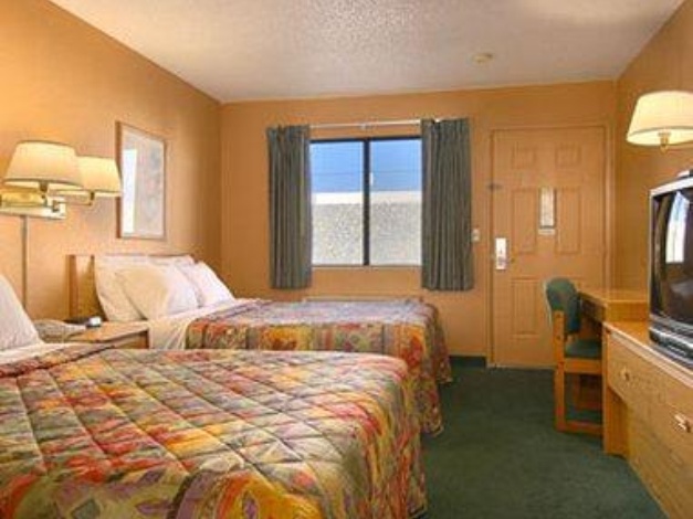 Days Inn by Wyndham El Paso Airport East