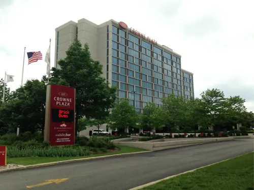 Crowne Plaza CHICAGO OHARE HOTEL & CONF CTR by IHG