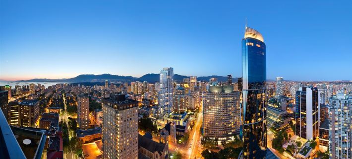 Sheraton Vancouver Wall Centre Hotels in Vancouver