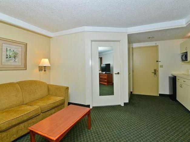 Best Western Airport Inn