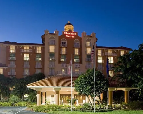 เชอราตันสวีทส์ ฟอร์ตลอเดอร์เดล ที่ไซเปรสครีก โรงแรมในฟอร์ตลอเดอร์เดล