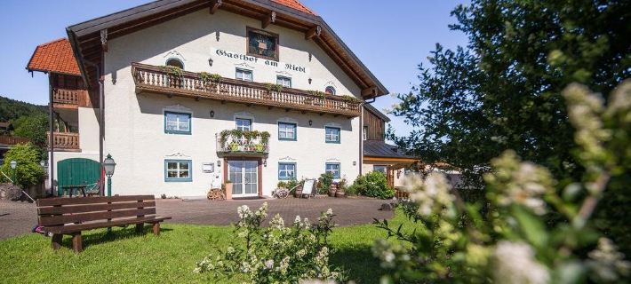Hotel-Gasthof am Riedl Ξενοδοχεία στην πόλη Salzburg-Umgebung District